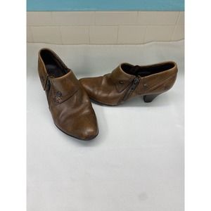 Born Tanya Marrone Womens Casual Zip Up Heeled Leather Ankle Boots Size 7.5Brown